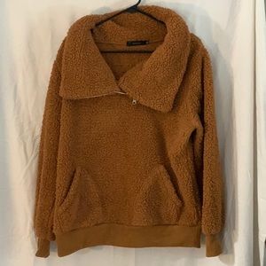 Fluffy half zip sweater, size M